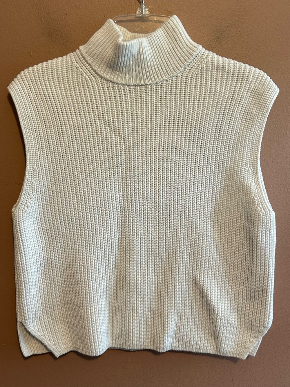 Abercrombie Sleeveless Turtleneck Knit Sweater Vest Cream Size Small